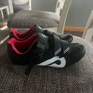 Peloton cycling shoes